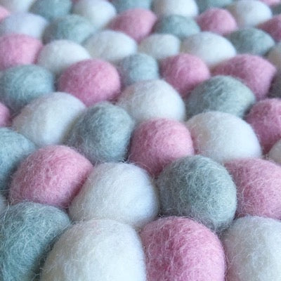 Winston & Grace Felt Ball Rug - Hello Marshmallow