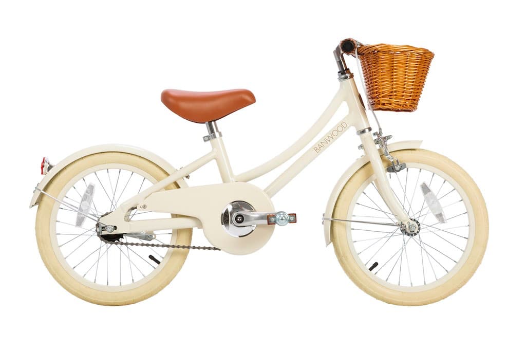 Banwood Cream Classic Bicycle with basket