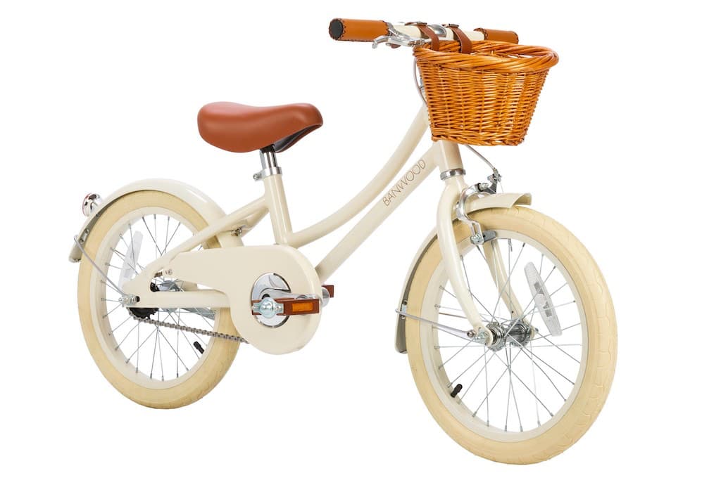 Banwood Cream Classic Bicycle with basket 