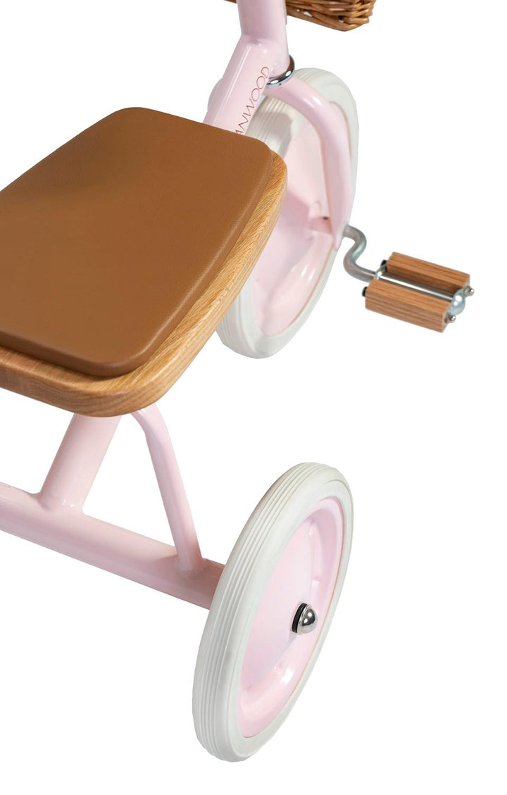 Seat of the pink Banwood Trike