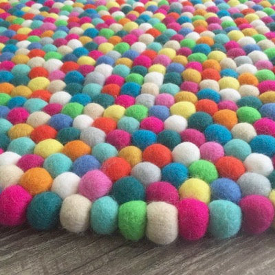 Winston & Grace Felt Ball Rug - Freckle Face