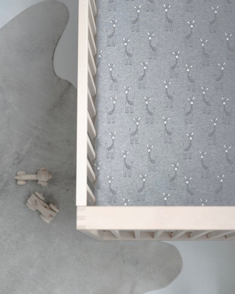 Mister Fly Giraffe Baby Bedding