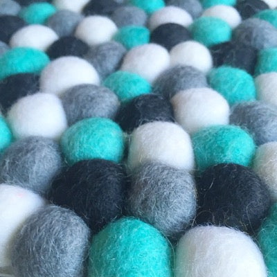 Winston & Grace Felt Ball Rug - Pepper & Mint